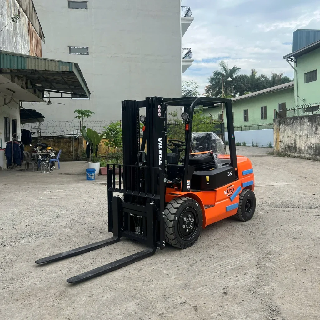 Xe Nâng Dầu Diesel VILEGE 3.5 Tấn (Mới 100%)