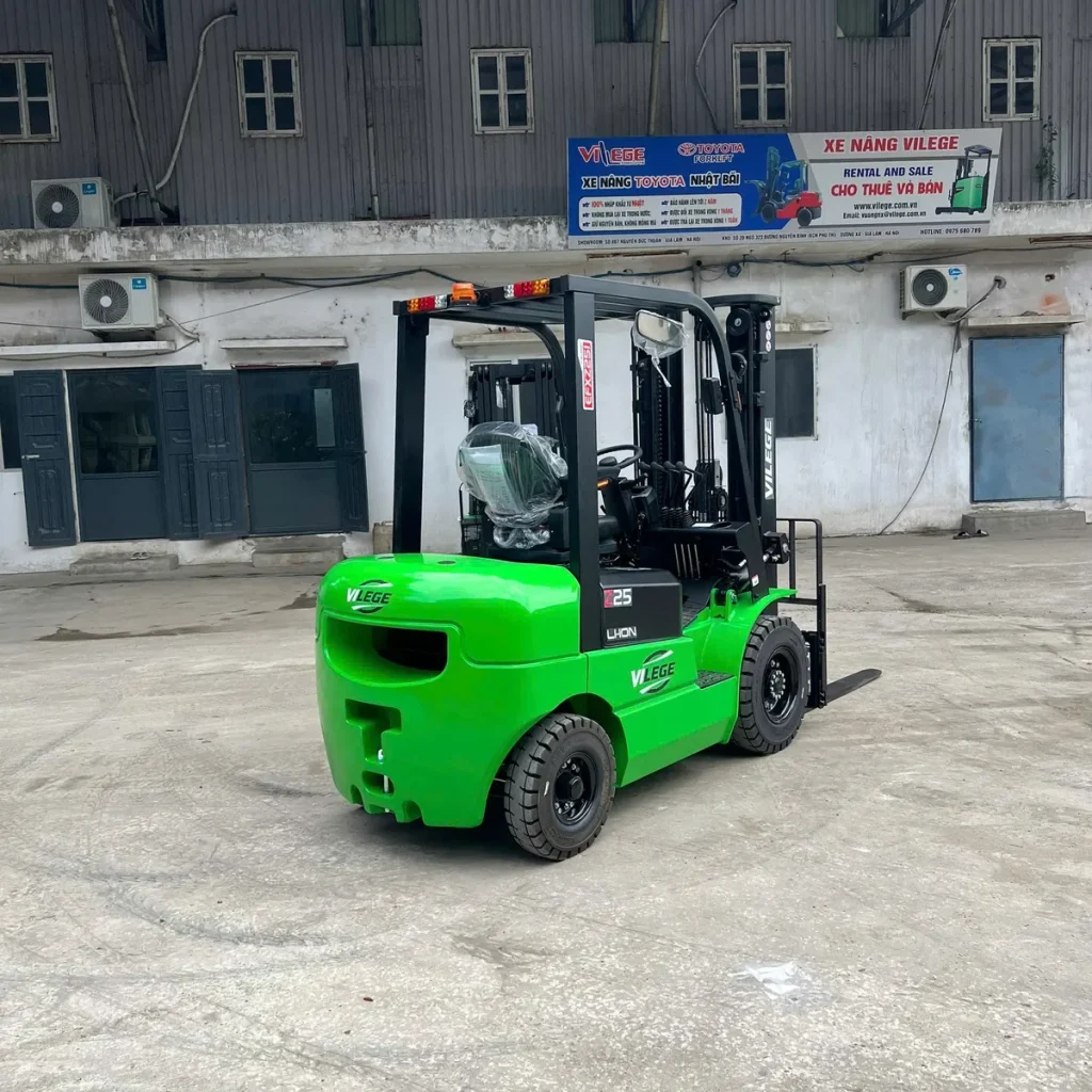 Xe Nâng Điện Ngồi Lái VILEGE 2.5 Tấn (Mới 100%)