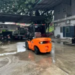 Xe Nâng Dầu Diesel VILEGE 3.0 Tấn đuôi xe và đối trọng